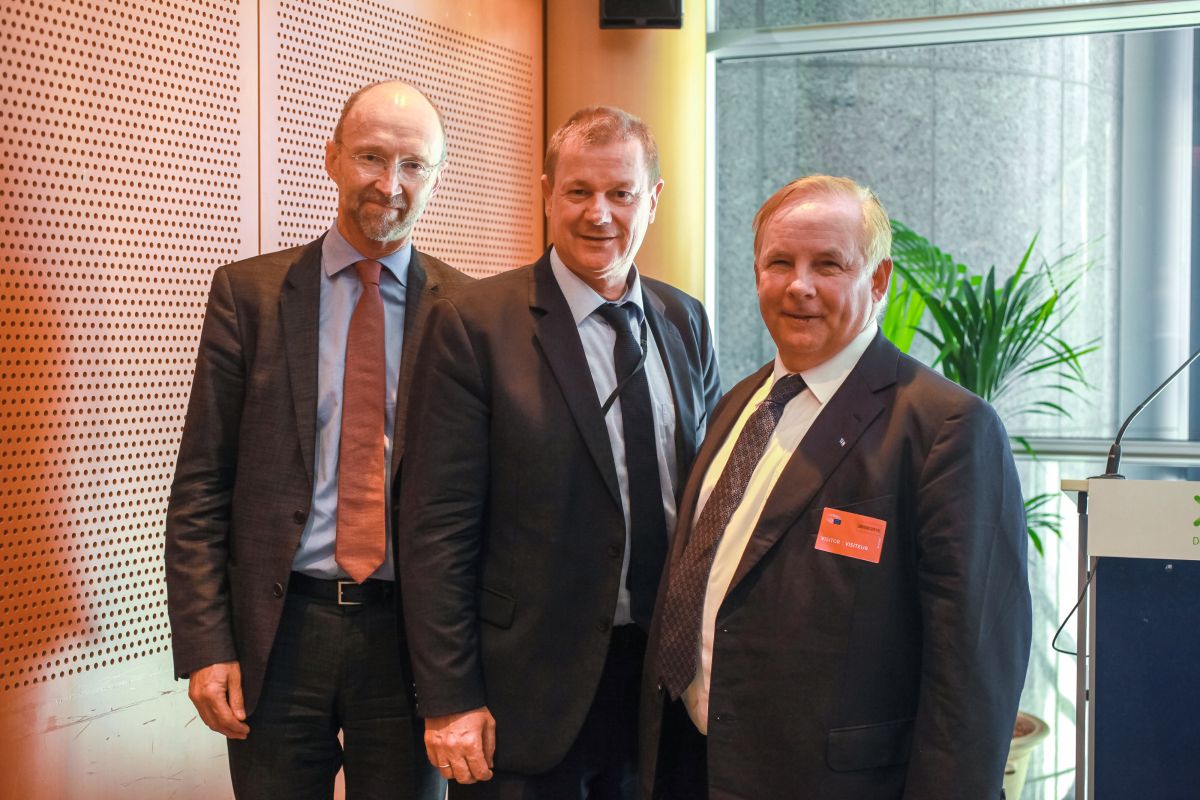 v.l.: Matthew Baldwin, Dr. Markus Pieper, MdEP, Dr. Jörg Mosolf